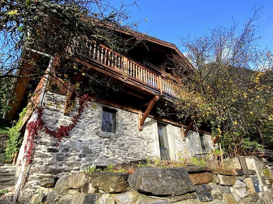 300-Year-Old Farmhouse Chalet Servoz França
